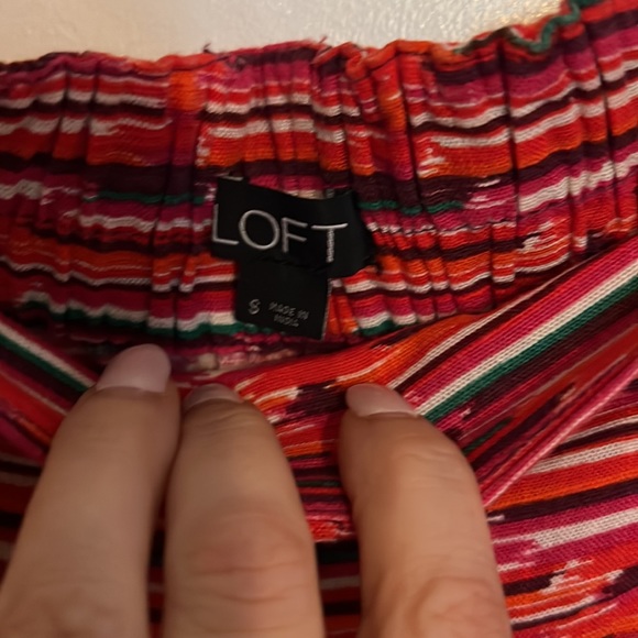 LOFT IKAT Print Short - Picture 3 of 10
